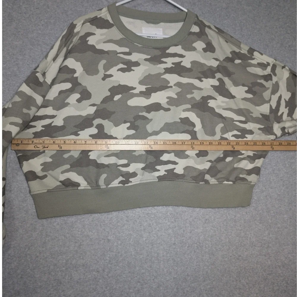 Aerie Womens Camo Cropped Crewneck Sweatshirt Medium Athleisure Loungewear - Picture 7 of 11